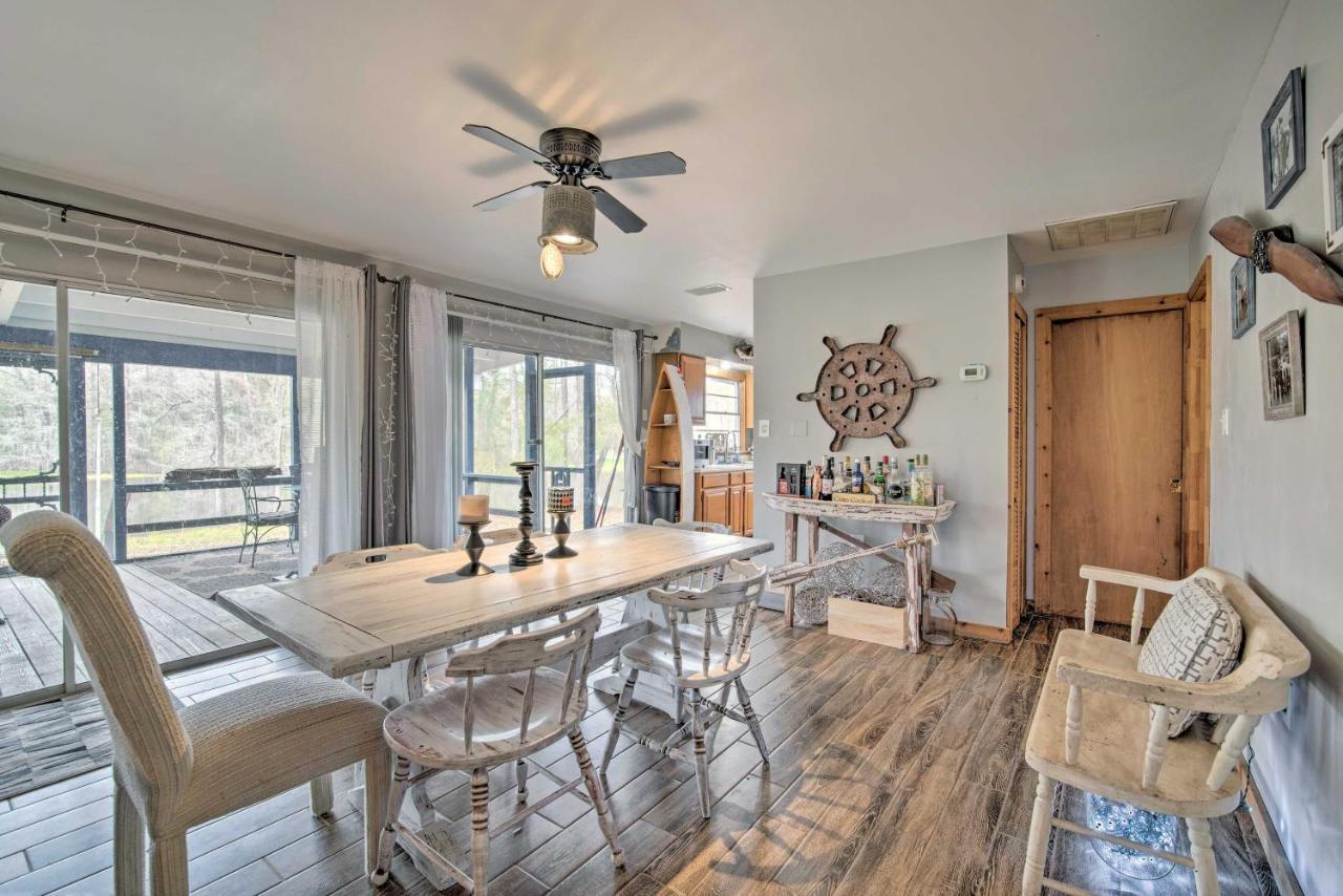 Unplugged Withlacoochee Riverfront Retreat! Bushnell Exterior foto